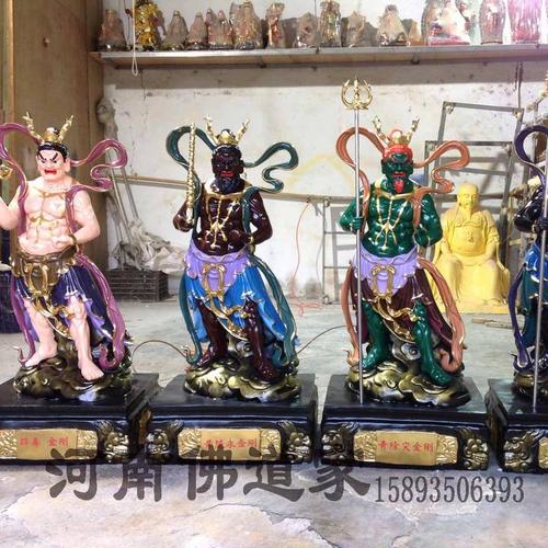 三国志9里被称作八大金刚的都有谁？